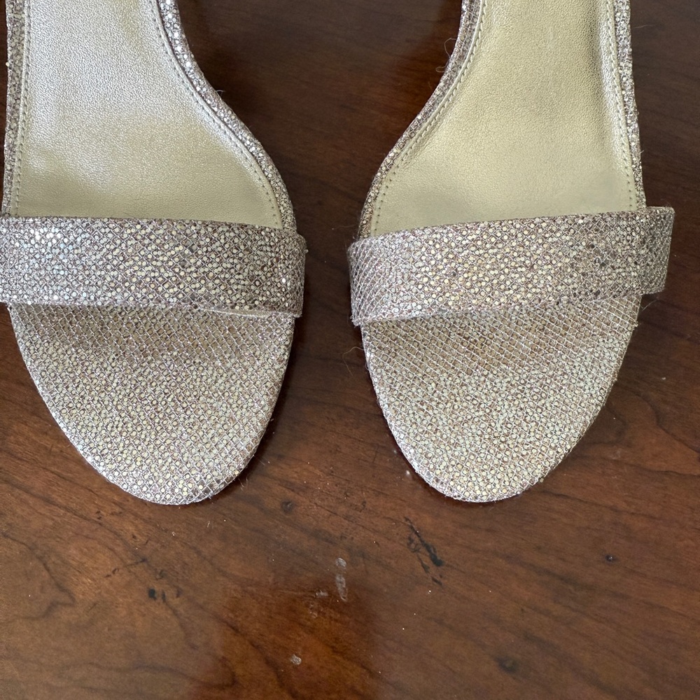 MICHAEL Michael Kors Glitter Heels - Picture 3 of 5